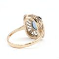 98_85_sapphire_sash_pierscionek_biale_zolte_zloto_z_szfierm_diamentami_3.png